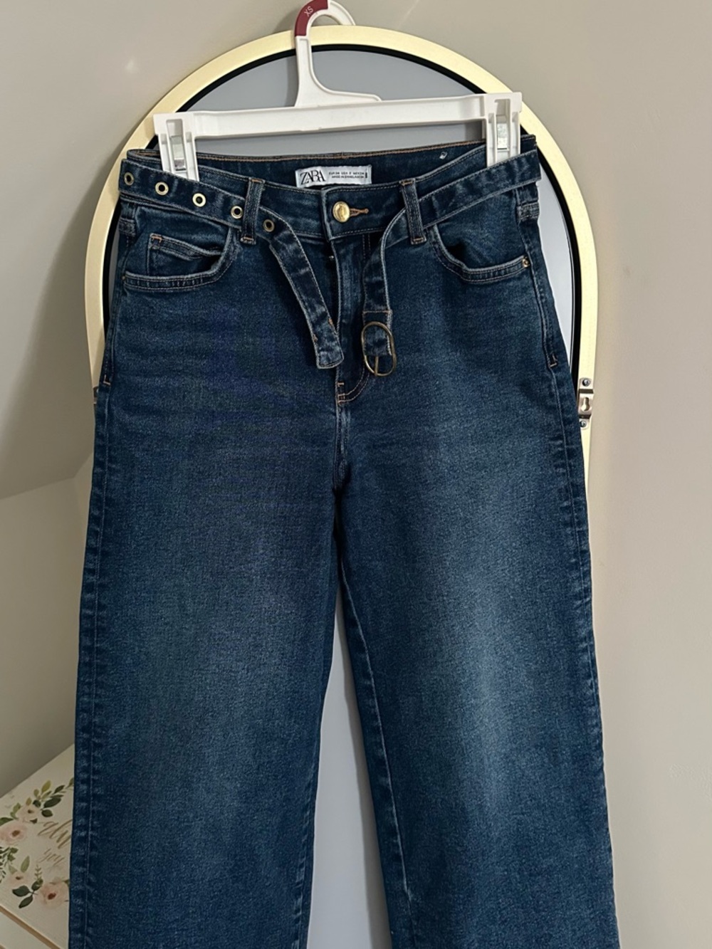 Zara Indigo Straight-Leg Jeans with Matching Belt